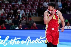 媒体人：挺进四强打脸“唱衰者” 这剂强心剂让中国篮球看到曙光