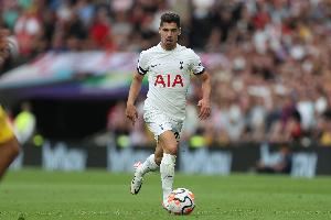 顶替埃泽！TA：水晶宫正与热刺谈判，租借以色列国脚所罗门