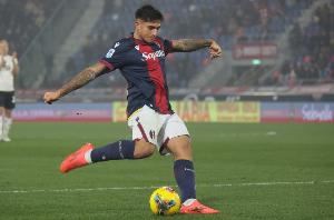 罗马诺：尽管新月有正式接触，但博洛尼亚从未想过放卡斯特罗