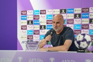 穆斯卡特：丢球源自角球防守有些让人失望，日本联赛并没出现下降